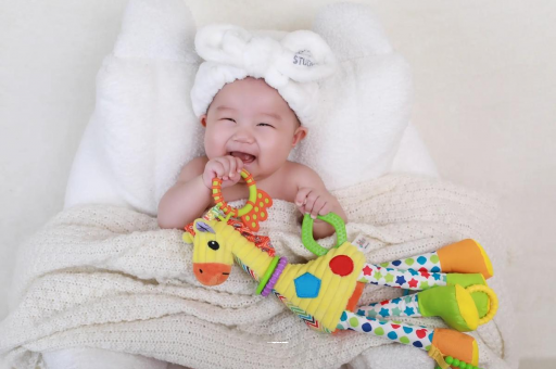 河源1岁宝宝流鼻涕打喷嚏